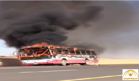 بالفيديو: لحظة احتراق باص نقل طالبات بـ "دولي طبرجل"