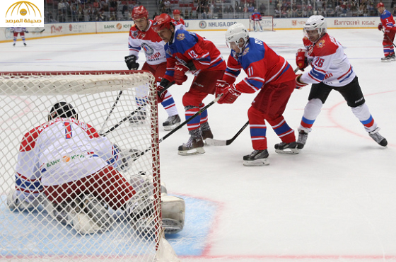 شاهد:بوتين يستعرض مهاراته الرياضية ويشارك مباراة للنجوم في هوكي الجليد