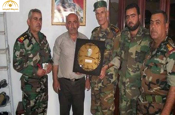 بالصور.. الأسد يكرم قتلاه بـ"ساعة حائط"!