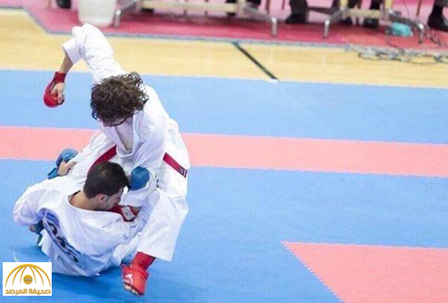 بالصور: لاعب كاراتيه سعودي يعاقب منافسه الإيراني بعدما رفض المصافحة