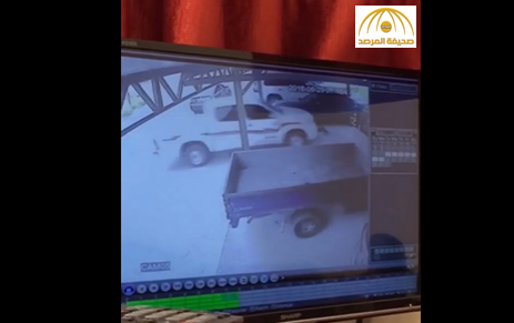 بالفيديو: لحظة سرقة سيارة سعودي في الأردن