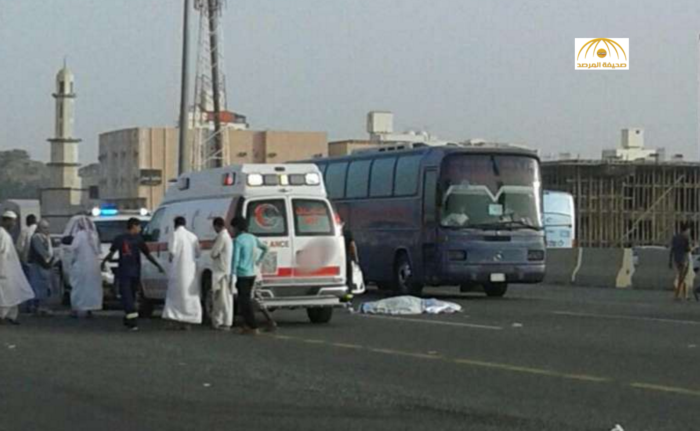 "سائق إسعاف" يدهس  مقيم سوداني قطع الطريق  في مكة-صور