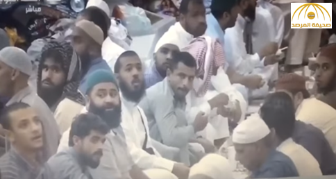 بالفيديو: كيف كان رد فعل المصلين بالمسجد النبوي لحظة وقوع "تفجير المدينة"؟