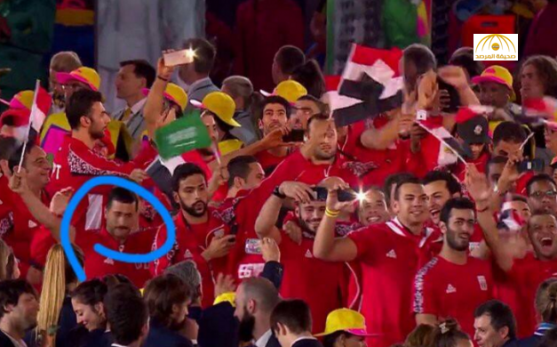 بالفيديو: لاعب مصري يرفع علم السعودية في الأولمبياد