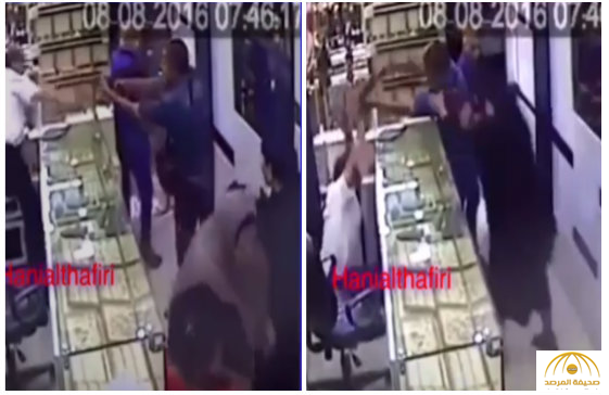 فيديو: شاهد سيدة مصرية “شجاعة” تهاجم رجل مسلح حاول السطو على  محل ذهب في القاهرة
