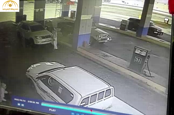 بالفيديو:مواطن يمنع سرقة مركبة جنوب حوطة بني تميم