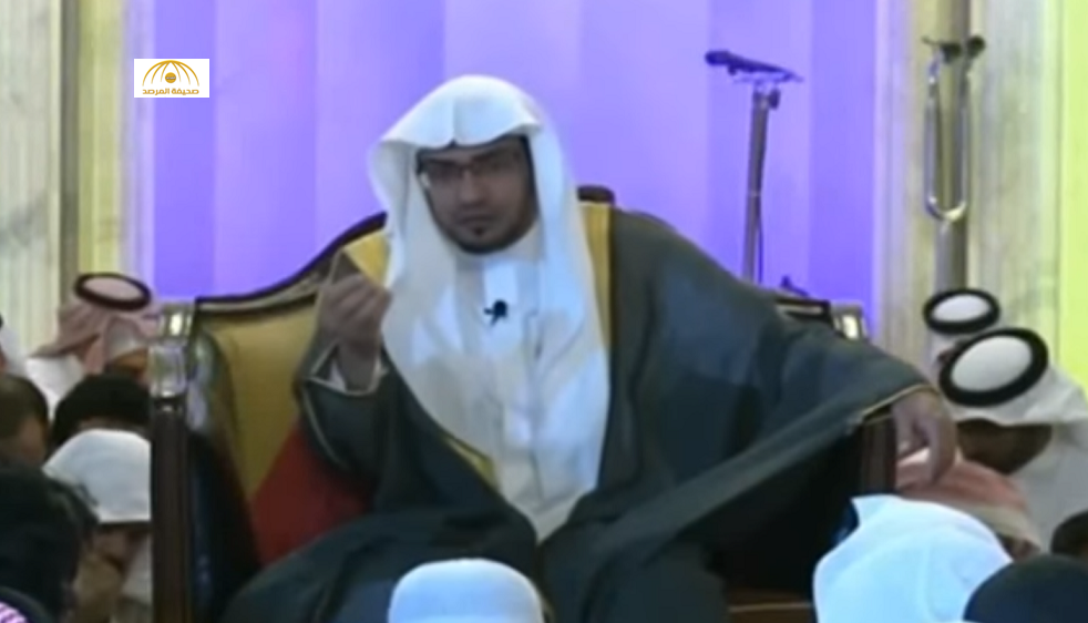 بالفيديو.. المغامسي: لا يجوز القول اللهم صلِّ على سيدنا محمد في التشهد