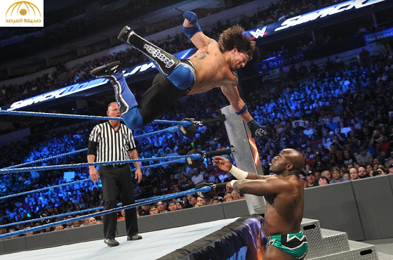 العروض الحيّة للمصارعة الحرة WWE Live تعود الى المملكة-صور