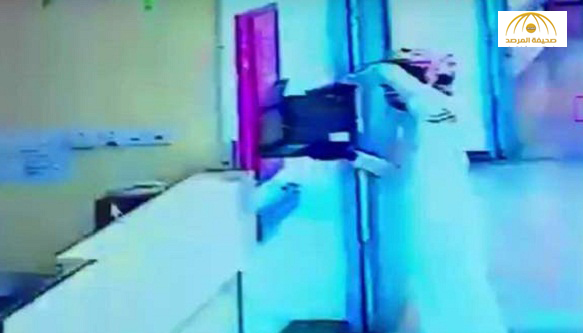 بالفيديو : شاهد..  سرقة قسم الآشعة بمستشفى وادي الدواسر