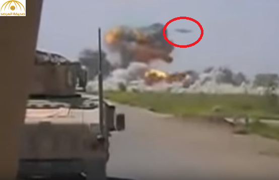 بالفيديو: شاهد.. طبق فضائي يقصف مواقع لداعش في سوريا والعراق