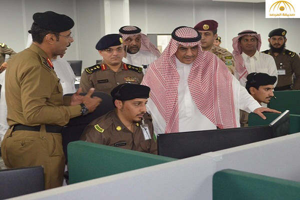 مدير مكافحة المخدرات يزور مركز عمليات "911 " في مكة - صور
