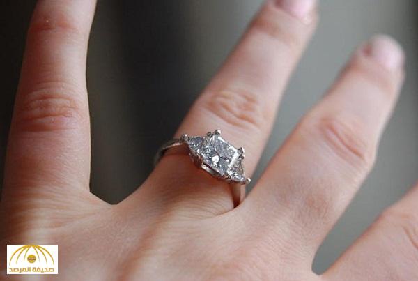 ما السر وراء وضع  خاتم الزواج في الإصبع الرابع من اليد اليسرى ؟