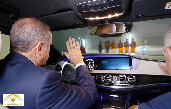بالفيديو.. أردوغان يقود سيارته لاختبار نفق تحت نهر البوسفور يربط أوروبا وآسيا