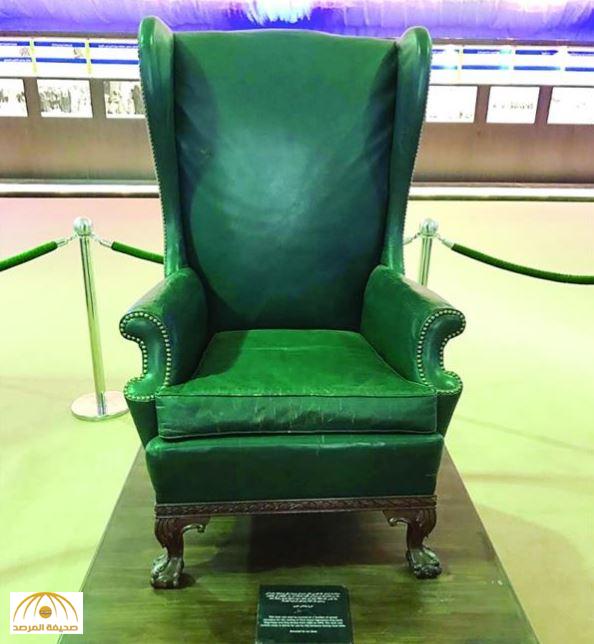 بالفيديو: شاهد “الكرسي” الذي استخدمه 3 ملوك في زيارتهم لـ "أرامكو"
