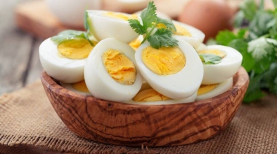 The Dangers of Excessive Egg Consumption: Gastroenterologist warns about cholesterol and risk of cardiovascular disease