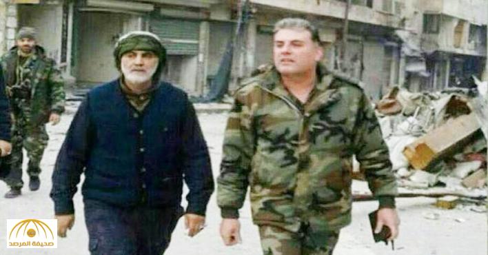 شاهد.. قائد الحرس الثوري الإيراني يبارك إبادة حلب ويتجول وسط ركام المدنيين!