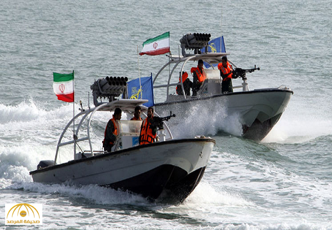 البحرية الأمريكية تطلق النار على 4 سفن للحرس الثوري الإيراني