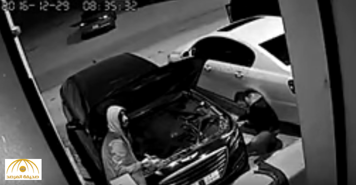 بالفيديو: ضبط تشكيل عصابي تخصص في سرقة أجزاء السيارات ليلا بضاحية لبن