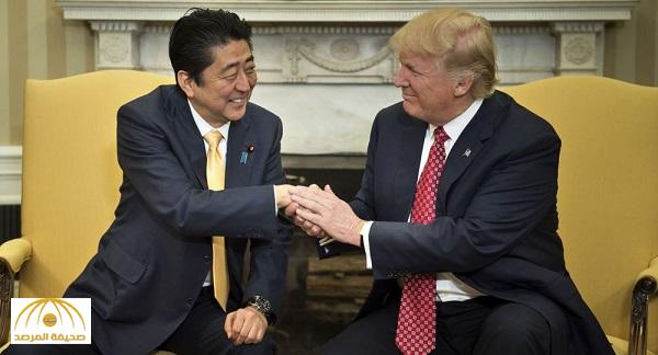 بالفيديو : ترامب “يزعج” رئيس وزراء اليابان بمصافحة طويلة أثارت جدلا واسعا