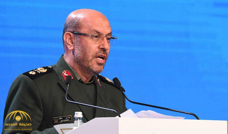 وزير الدفاع الإيراني يشبه أمريكا بـ"اللص المسلح" : غادروا المنطقة أفضل لكم