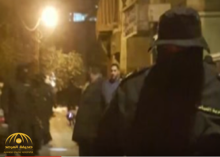 ظهروا مقنعين ومدججين بالسلاح.. بالفيديو: انتشار "نادر" لحزب الله في بيروت