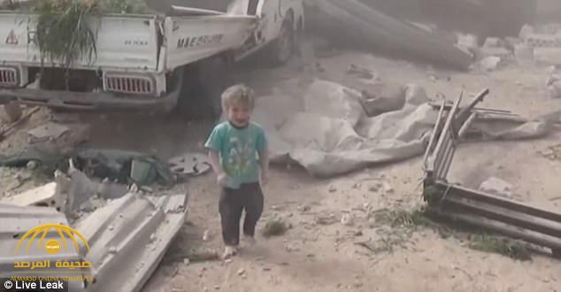 بالفيديو: هجمة روسية ضارية بالقنابل على أطفال سوريا في مدينة اللطامنة..والعالم صامت!