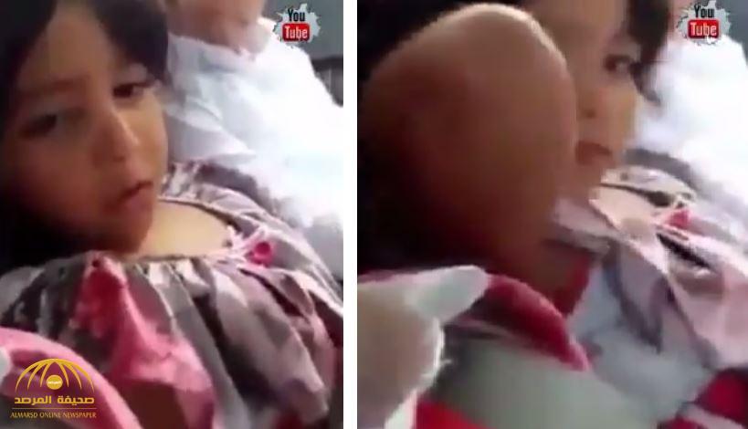 بعد انتشار وسم "امرأة تحرق قلب طفلة".. هذا تعليق وزارة العمل- فيديو