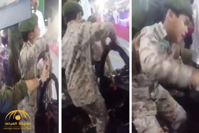 بالفيديو: طفل يُلقي قصيدة وطنية للجيش السعودي.. شاهد ماذا حدث له فور انتهائه منها!
