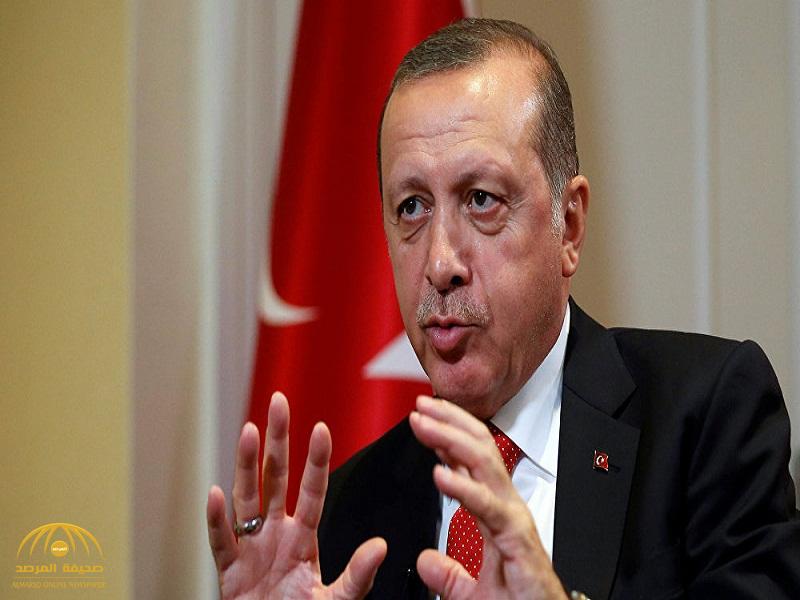 أردوغان يعلن اعتزازه بالعلاقات مع إسرائيل ويصف الصحفيين بالمجرمين
