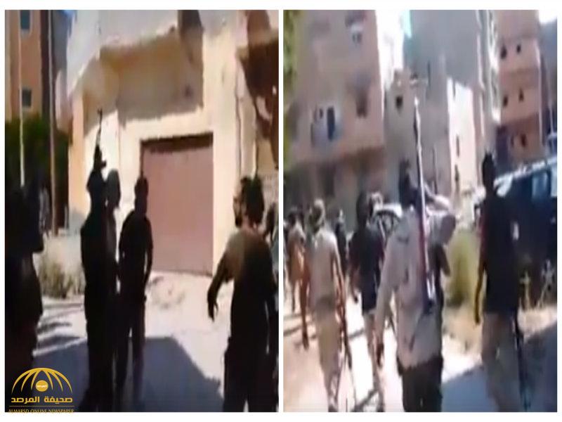 فيديو: شاهد "جنود ليبيين" بمدينة بنغازي قبل لحظات من تعرضهم لإطلاق نار مفاجئ