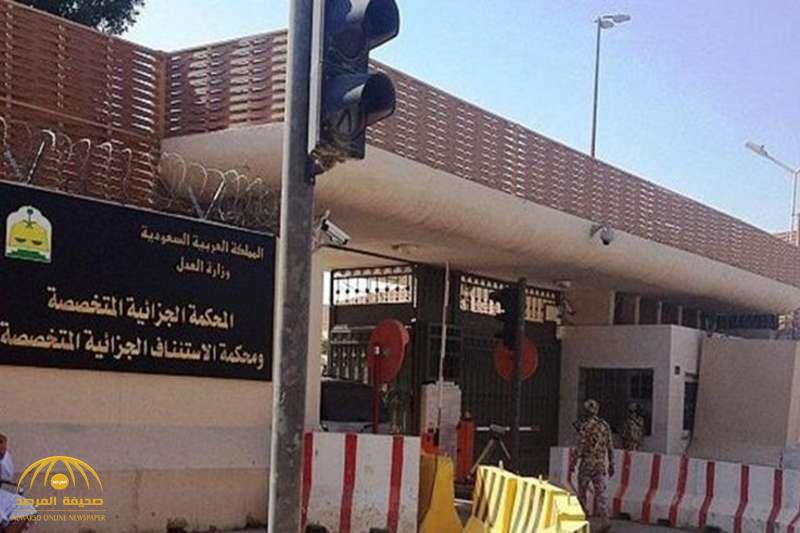 "استغلها يمني وحاول بيعها لجماعة الحوثي".. محاكمة مواطن لنسخه معلومات سرية!