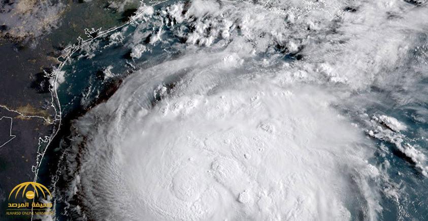 بالفيديو: إعصار هارفي المدمر في طريقه لولاية تكساس..وأمريكا ترفع حالة الخطر