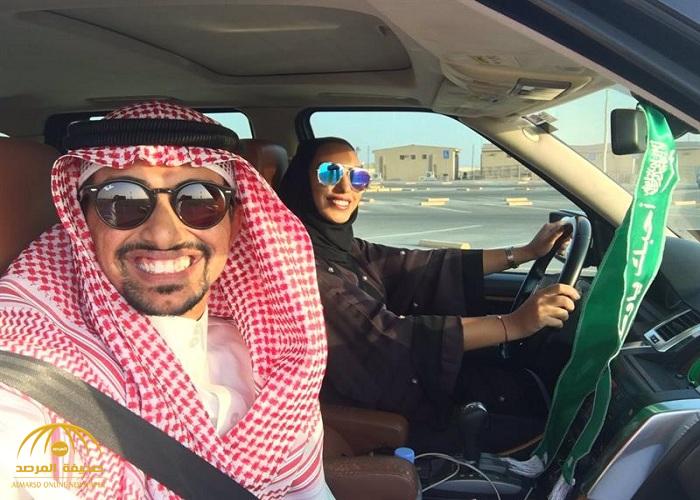 "سعودي" ينشر صورة لزوجته أثناء تعليمها قيادة السيارة.. وهكذا علق!