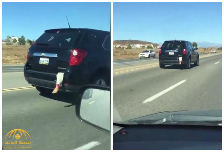 بالصور : ساق متدلية من سيارة تثير الرعب على طريق كاليفورنيا السريع !