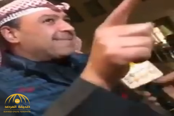 شاهد: "أحمد الفهد" يفاجئ مذيع قناة أبو ظبي بطلب غريب بعد توقعه بصعود قطر في بطولة كأس الخليج!