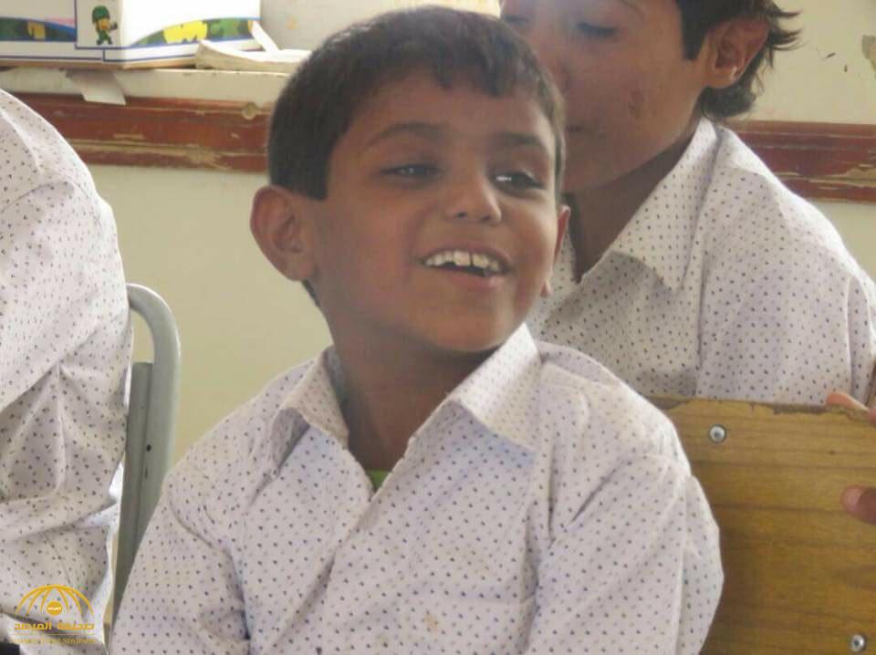 بالتفاصيل: طفل يمني يروي قصة تجنيد الحوثيون له .. وكيف نجا من الموت المحقق!