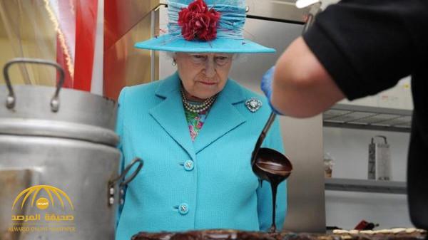 ملكة انجلترا تطلب "طباخ" جديد في قصرها الملكي.. تخيل كم يبلغ أجره!!