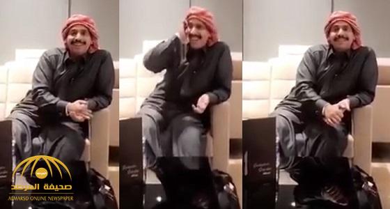 بالفيديو : الشاعر القطري "ابن الذيب" يترضى عن حليمة بولند!
