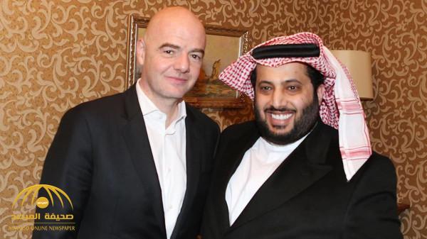 تركي آل الشيخ ينشر صور لقاءه مع رئيس الفيفا في موسكو .. وهكذا علق عليها