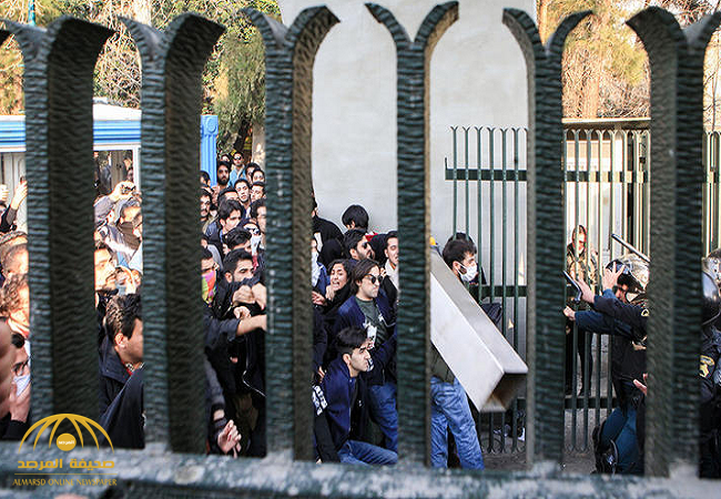 خارجية أمريكا لـ"ضحايا نظام إيران": لن ننساكم