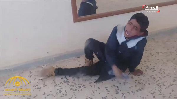 شاهد .. فيديو صادم لمعلم يعذب الطلاب في مدرسة ليبية