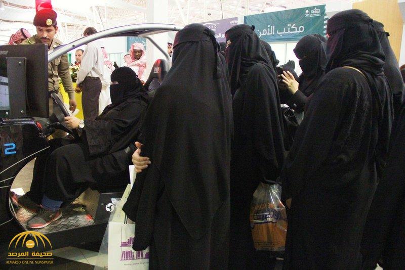260 امرأة يقدن السيارة لأول مرة في معرض الرياض .. وهكذا وصفت المصورة "سوزان باعقيل" التجربة_صور