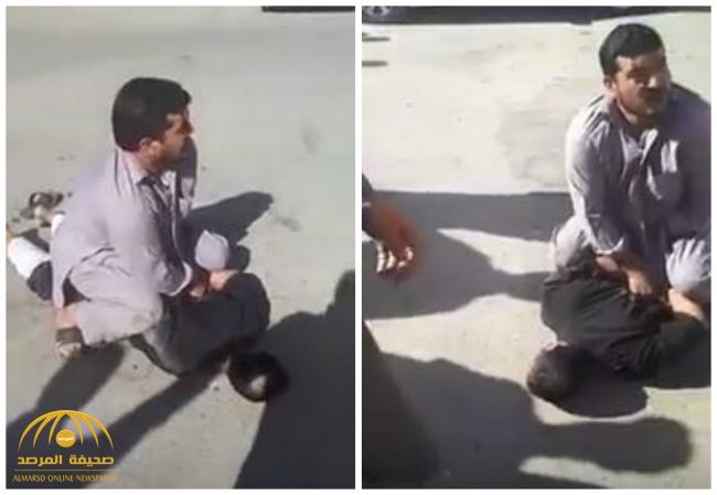 بالفيديو .. "مقيم باكستاني" يُحبط محاولة سرقة هاتفه .. شاهد ما فعله في السارق ليمنع هروبه