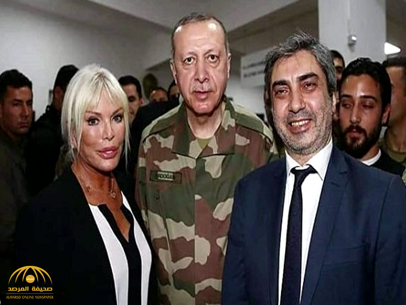 بالصور والفيديو :شاهد أردوغان "يرتدي الزي العسكري" أثناء زيارة قادة الجيش التركي على الحدود مع سوريا