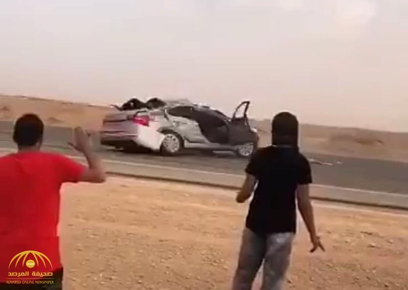 بعد أيام من الحادث .. وفاة أحد مرافقي مفحط اصطدم بسيارة “دينا”  شمال الرياض-فيديو