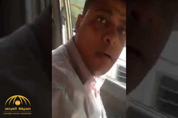 فيديو.. علقة ساخنة من سيدة مصرية لسائق تاكسي تحرّش بها