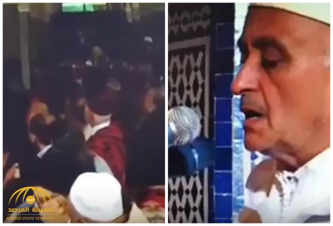 مصلي يعتدي على إمام مسجد بـ"سيف" أثناء صلاة الجمعة في المغرب- فيديو