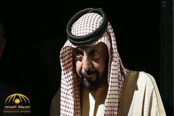 شاهد.. أحدث صورة لرئيس دولة الإمارات الشيخ "خليفة بن زايد "وهو يحتضن ثلاثة أطفال
