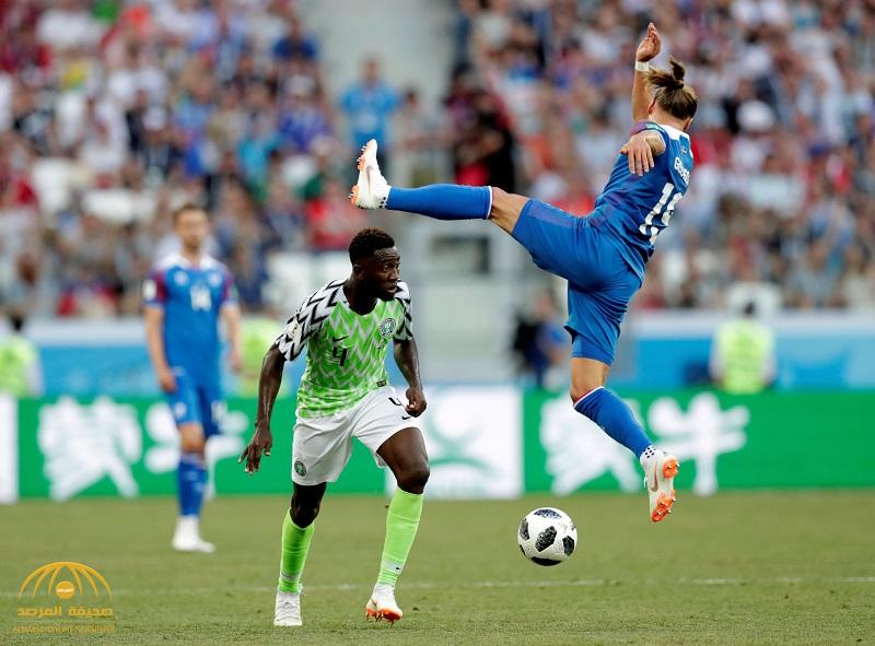 تعليق عنصري لقنوات "بي إن" القطرية تجاه لاعب نيجيريا في مباراتها مع ايسلندا يفجر موجة من الغضب