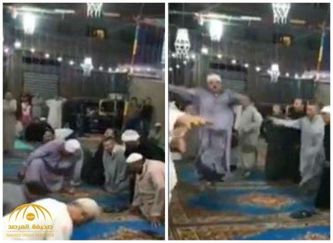 شاهد .. حفلة رقص على المذهب الصوفي داخل مسجد في مصر